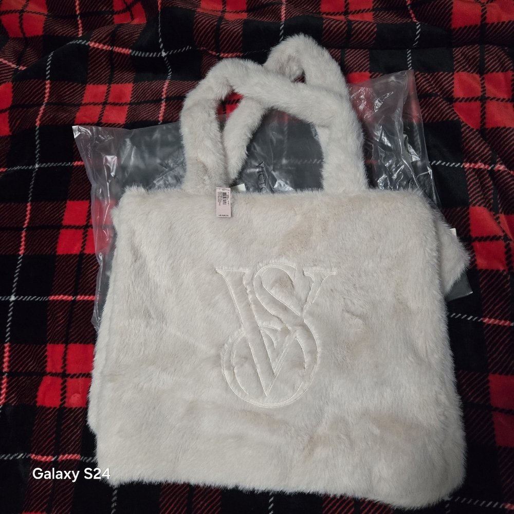 VS Super Soft & Fuzzy Tote Bag